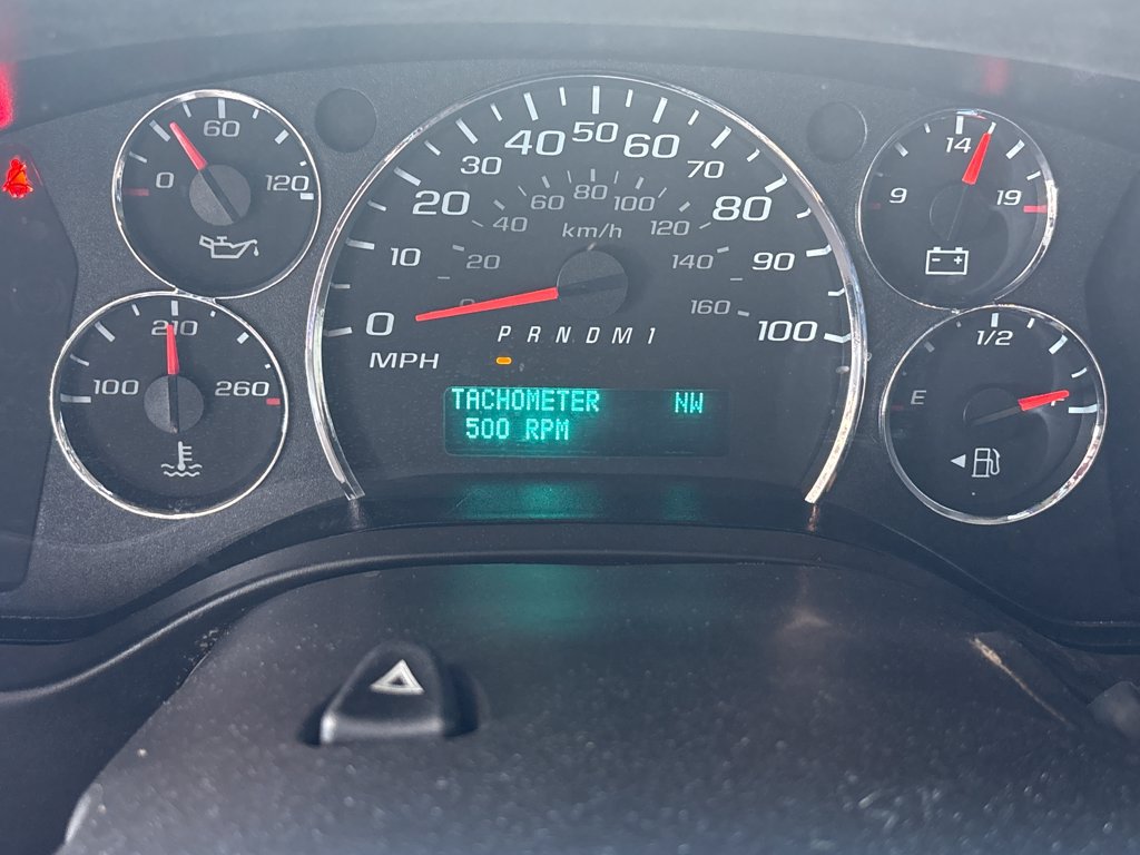 Used 2023 Chevrolet Express 2500 w/ Driver Convenience Package RWD image 14