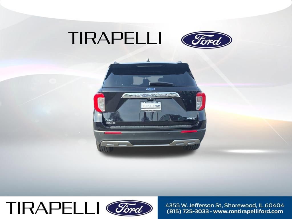 Certified 2023 Ford Explorer XLT w/ Equipment Group 202A image 4