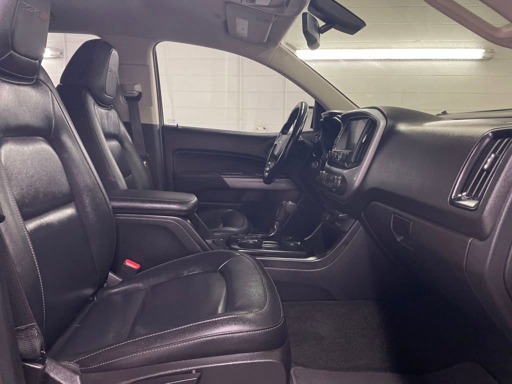 Used 2018 Chevrolet Colorado ZR2 w/ LPO, Door Decal Package image 29