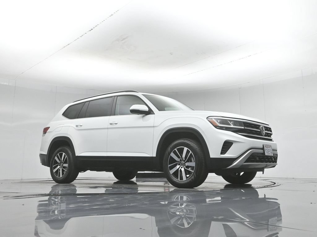 Used 2023 Volkswagen Atlas SE AWD/4WD image 4