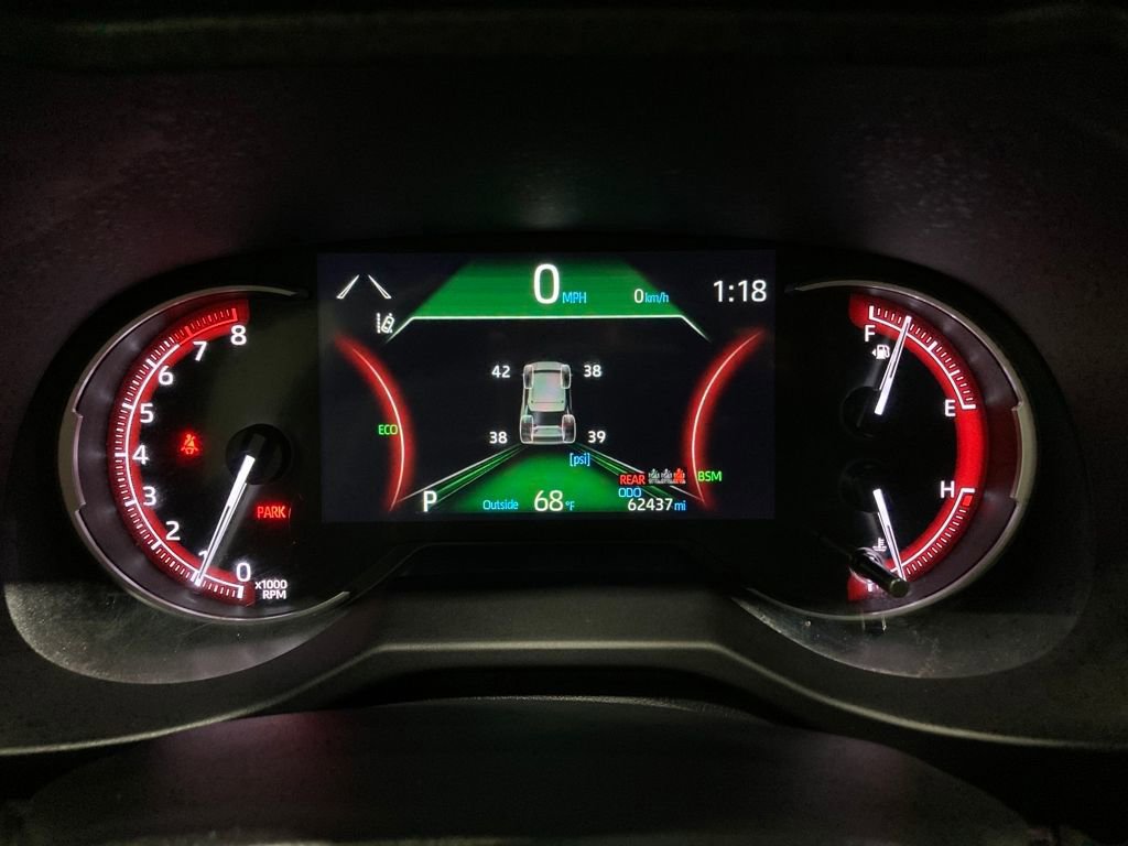 Used 2023 Toyota RAV4 XLE image 21