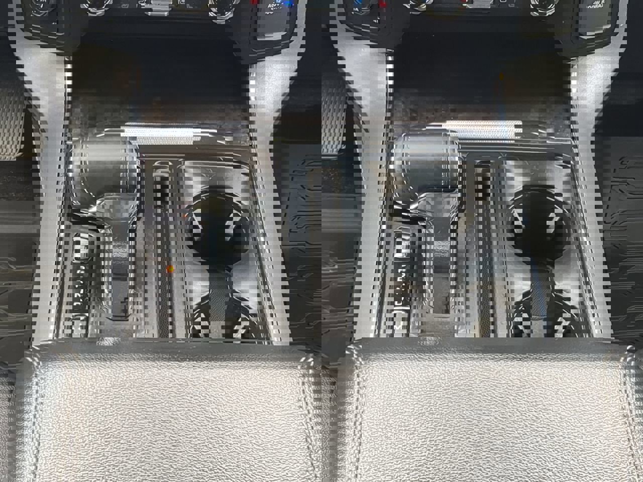 Certified 2023 Ford F150 Lariat w/ Equipment Group 502A High image 19