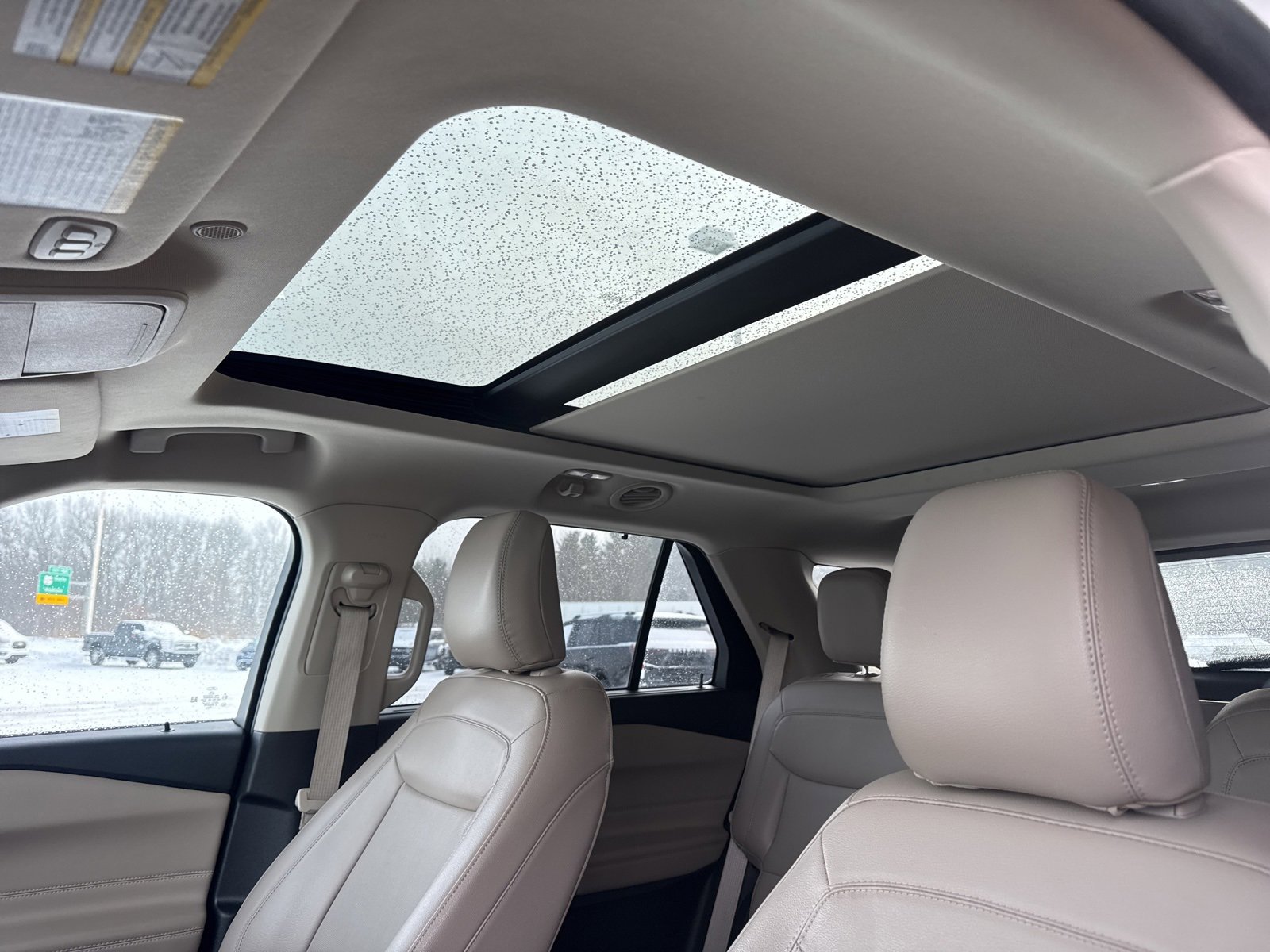 Certified 2023 Ford Explorer Limited w/ Equipment Group 301A image 24