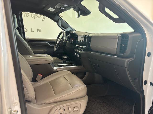 Used 2022 GMC Sierra 1500 SLT w/ SLT Premium Plus Package AWD/4WD image 6