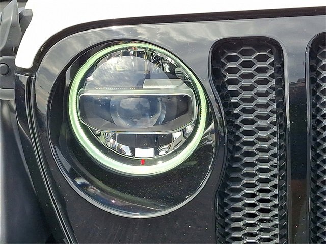 Used 2020 Jeep Wrangler Unlimited Sport image 9