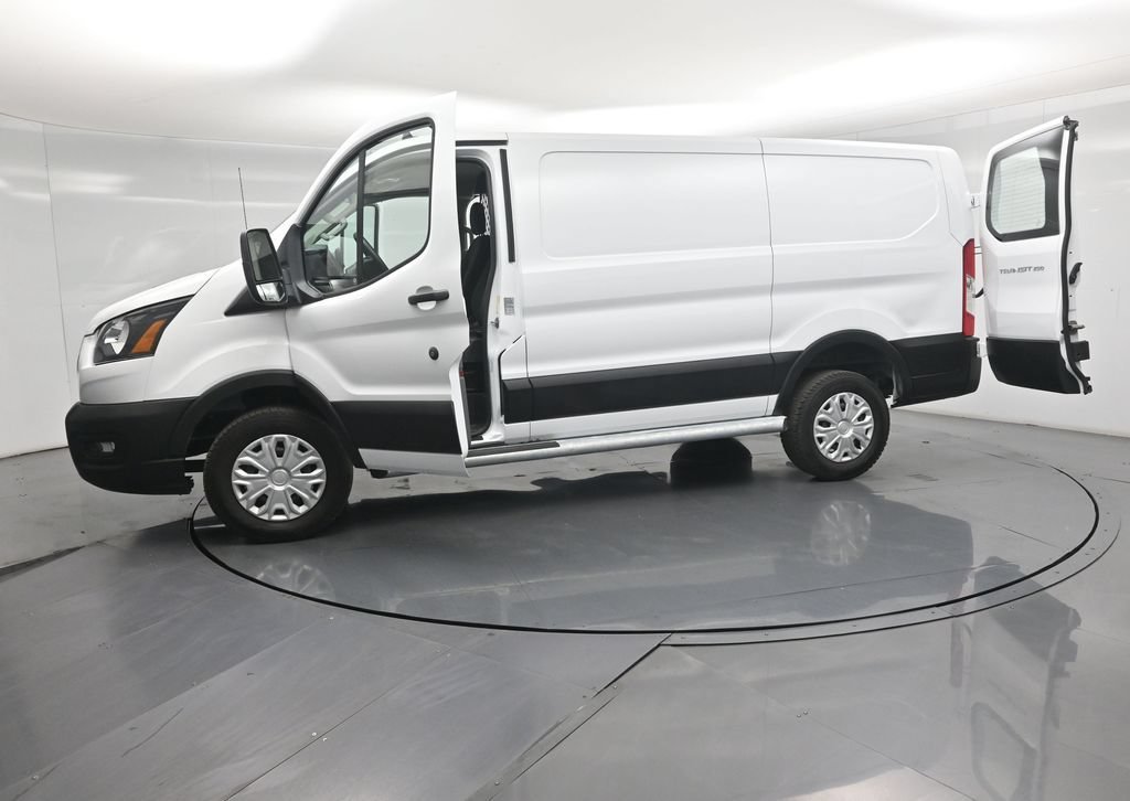 Certified 2025 Ford Transit 250 Low Roof w/ Exterior Upgrade Package RWD image 33
