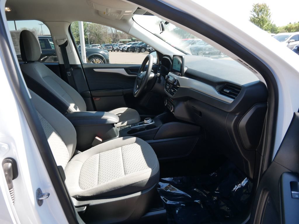 Certified 2022 Ford Escape SE FWD image 13