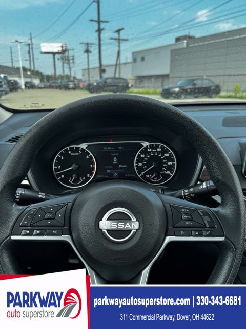 Used 2024 Nissan Altima 2.5 SV AWD/4WD image 23
