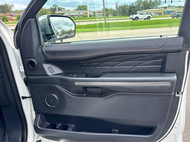 Certified 2024 Ford Expedition Platinum AWD/4WD image 20