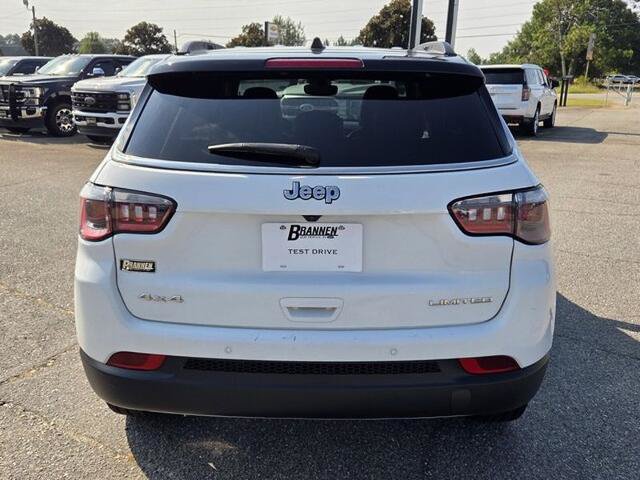 Used 2024 Jeep Compass Limited AWD/4WD image 10