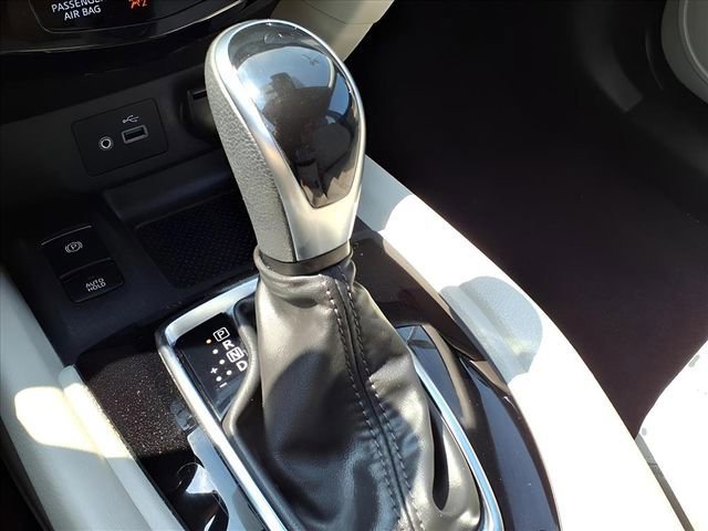 Used 2022 Nissan Rogue Sport SL image 17