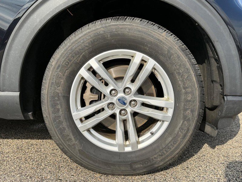 Certified 2020 Ford Explorer XLT RWD image 12