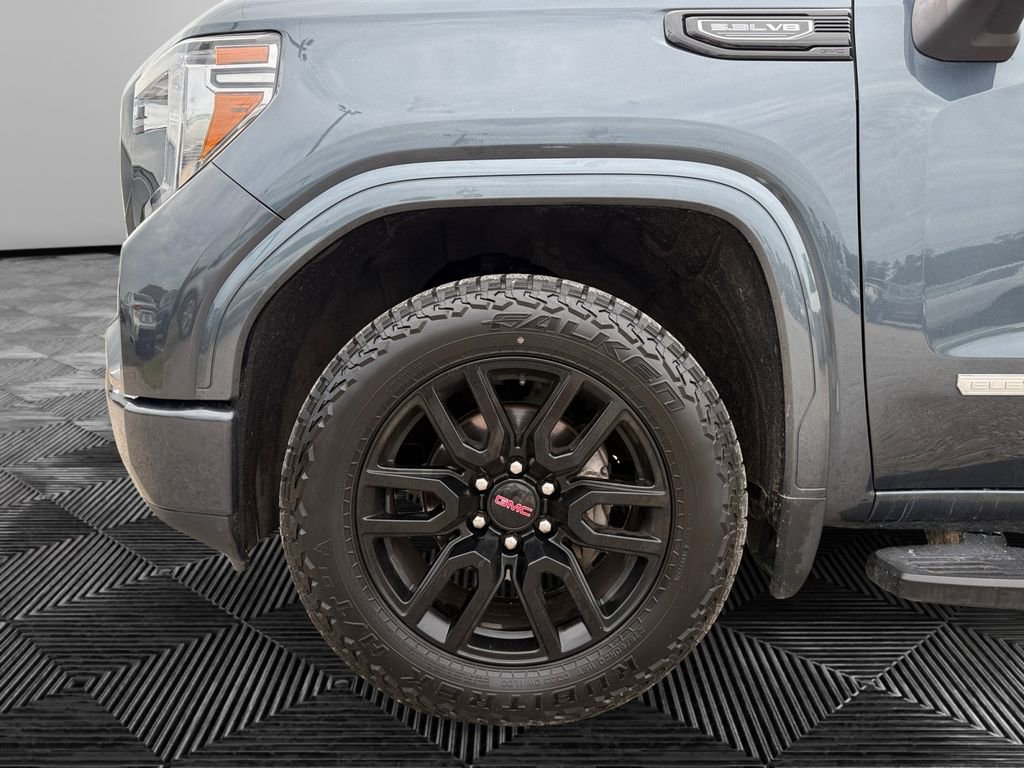 Used 2020 GMC Sierra 1500 Elevation w/ Elevation Value Package AWD/4WD image 14