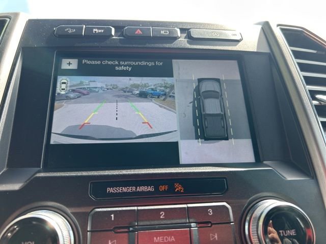 Certified 2018 Ford F150 Platinum w/ Equipment Group 701A Luxury image 22