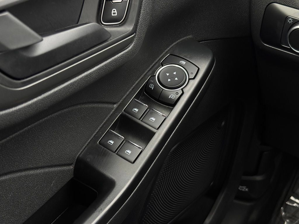 Certified 2025 Ford Escape Active AWD/4WD image 37