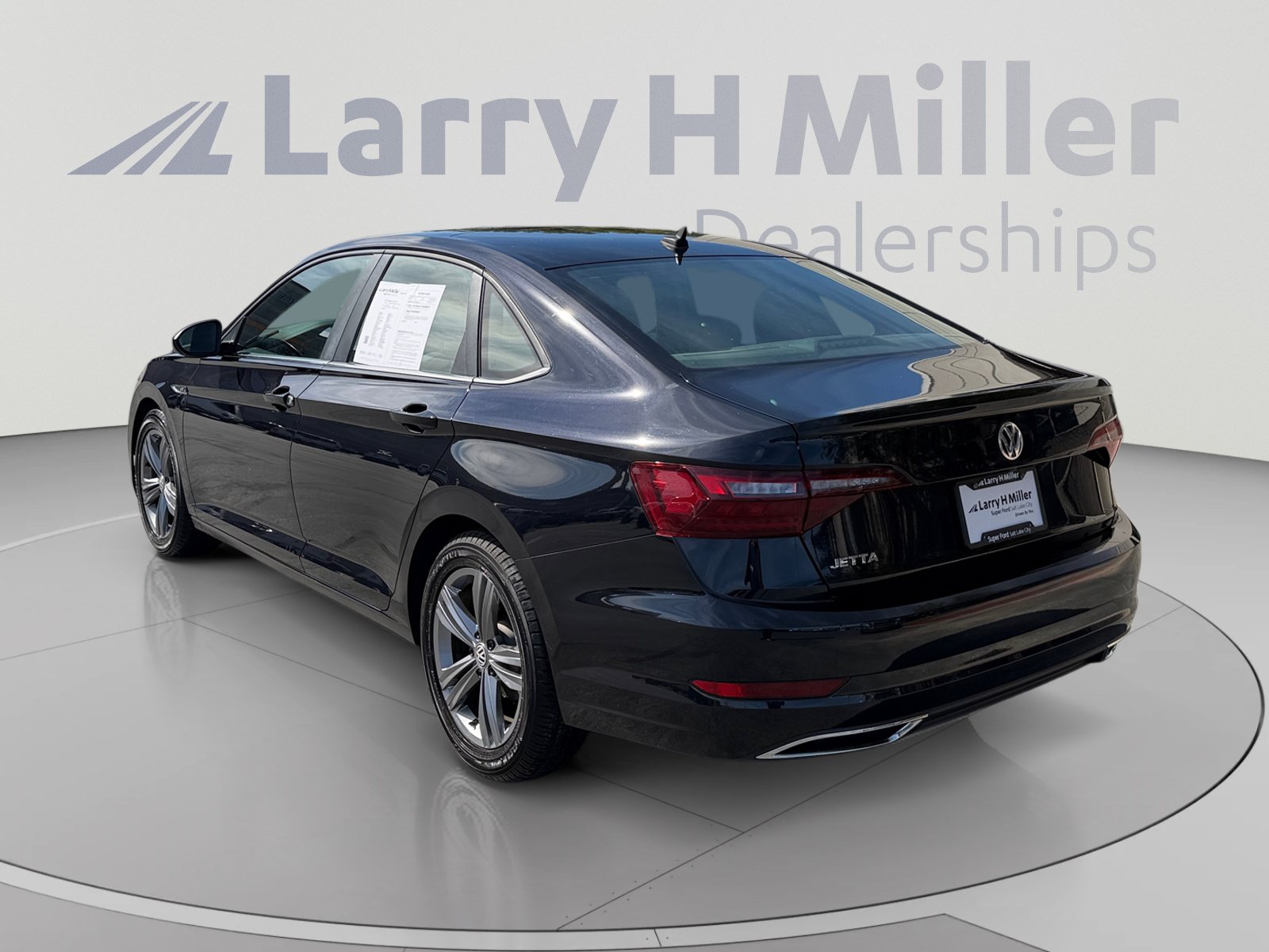 Used 2020 Volkswagen Jetta R-Line FWD image 3