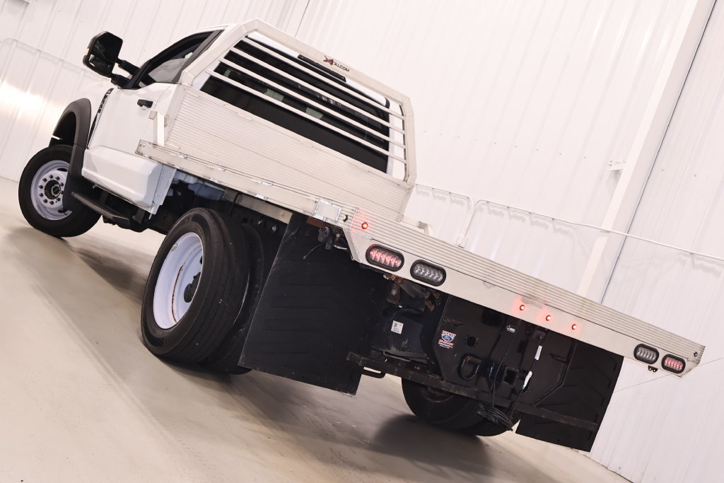 Certified 2024 Ford F550 4x4 Regular Cab Super Duty image 29