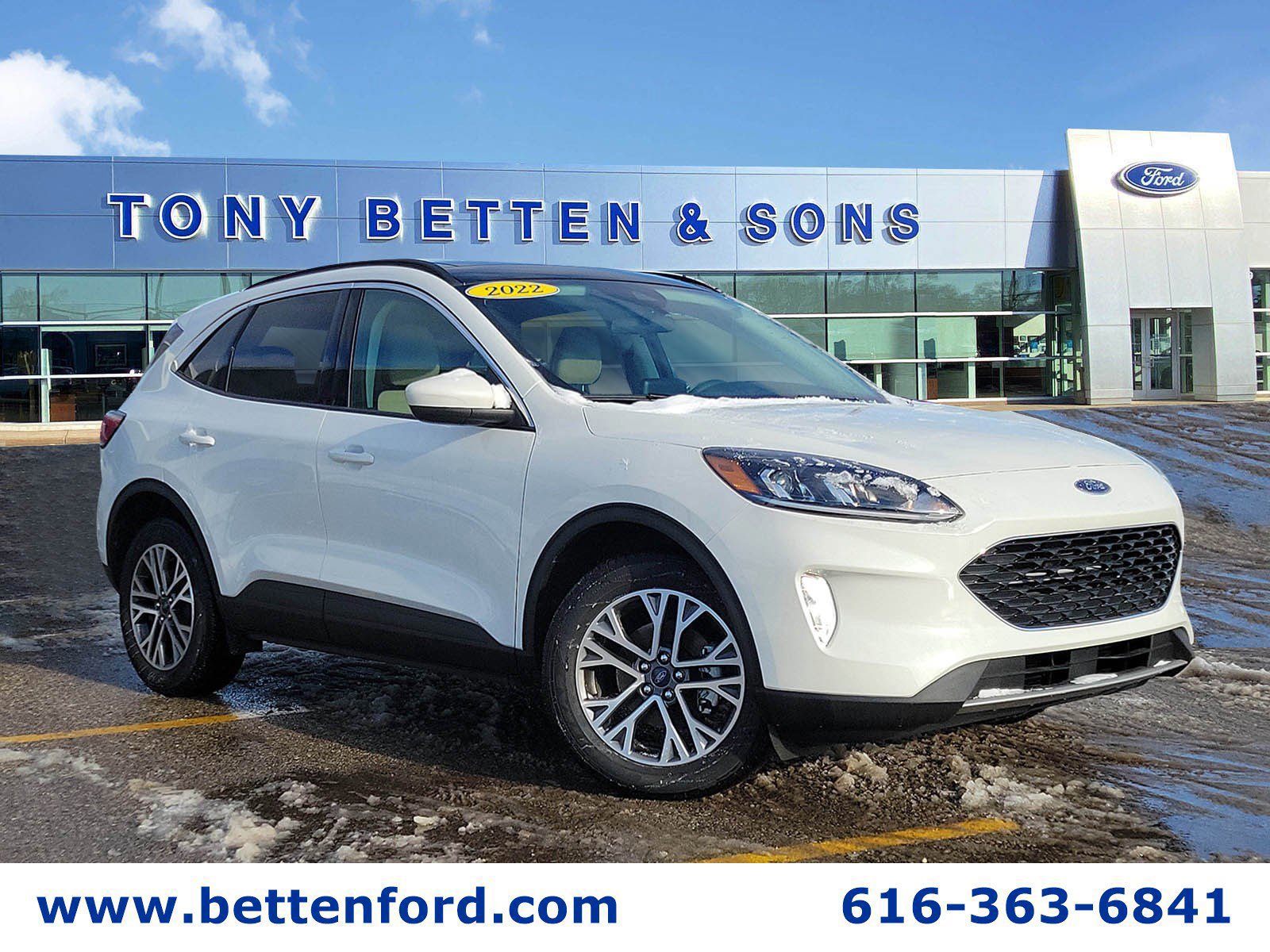 Certified 2022 Ford Escape SEL image 4