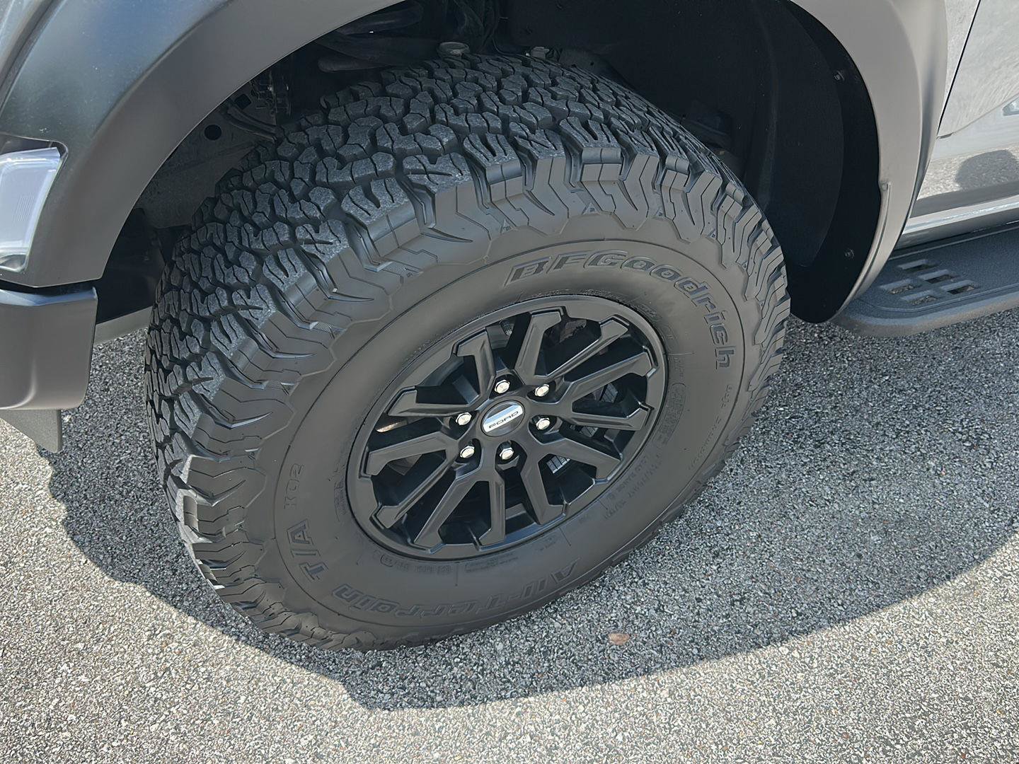 Certified 2024 Ford F150 Raptor AWD/4WD image 9