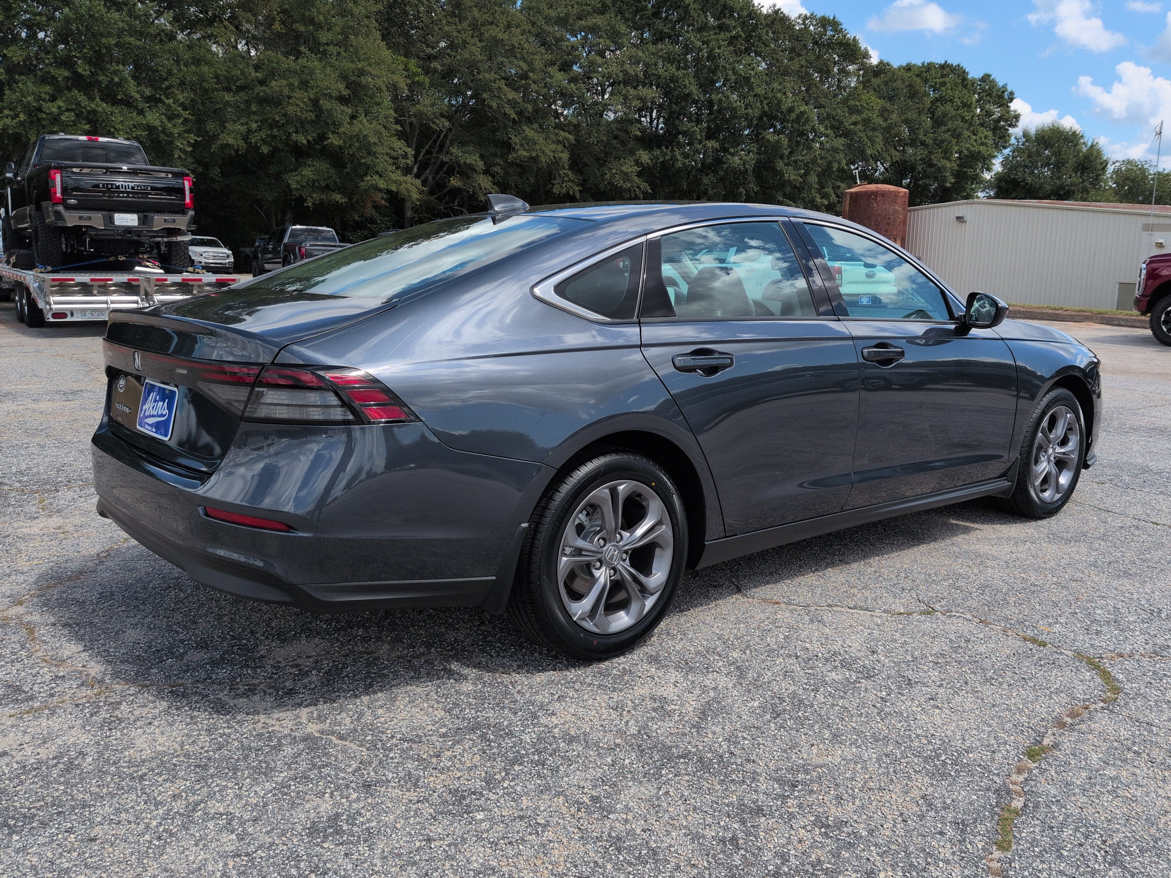 Used 2024 Honda Accord EX image 3