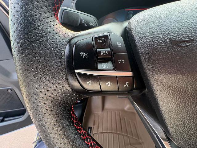 Certified 2023 Ford Escape ST-Line Elite w/ Premium Technology Package AWD/4WD image 17