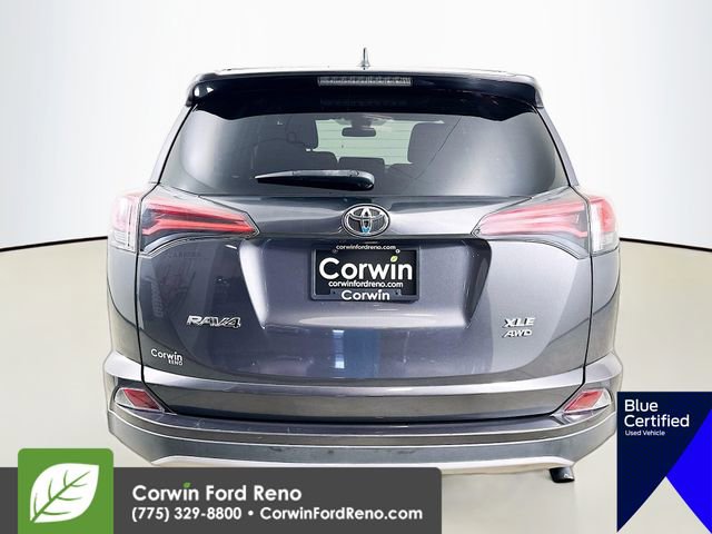 Used 2018 Toyota RAV4 XLE AWD/4WD image 8