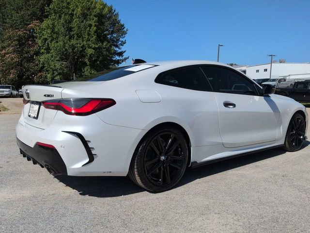 Used 2023 BMW 430i Coupe w/ M Sport Package RWD image 4