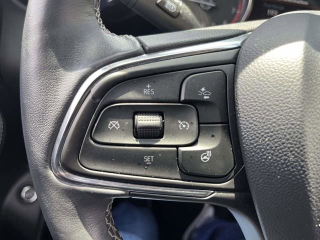 Used 2022 Buick Encore GX Essence FWD image 24