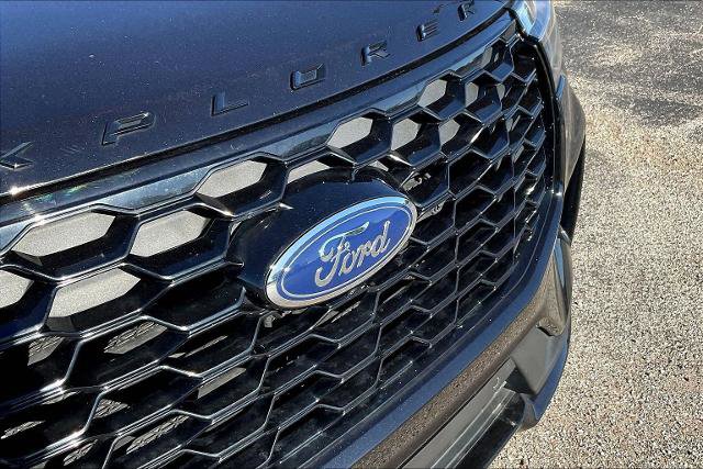 Certified 2025 Ford Explorer ST-Line w/ ST-Line Street Pack AWD/4WD image 26