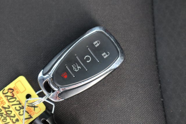 Used 2023 Chevrolet Malibu LT image 35