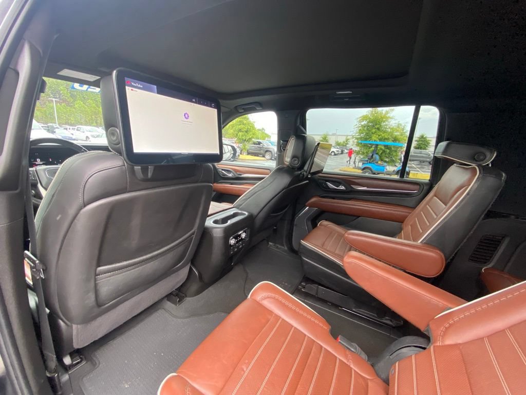 Used 2024 GMC Yukon XL Denali Ultimate AWD/4WD image 22