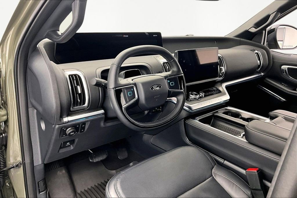 Certified 2025 Ford Expedition Platinum w/ Stealth Performance Package image 14