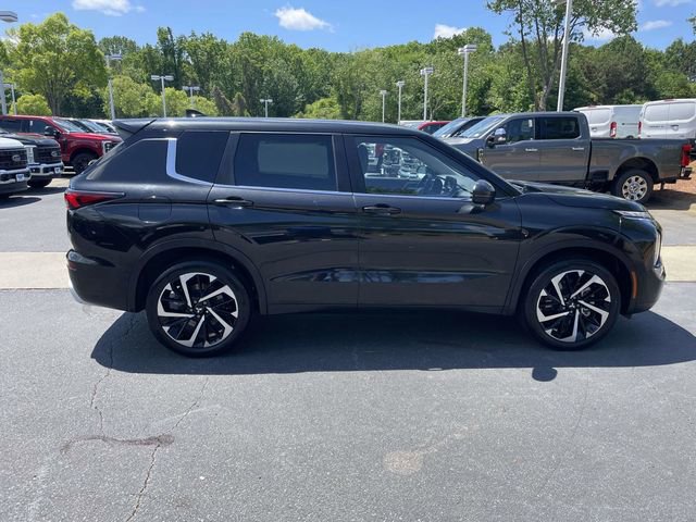 Used 2023 Mitsubishi Outlander SE FWD image 35