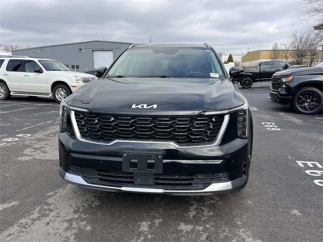 Used 2024 Kia Sorento S image 8
