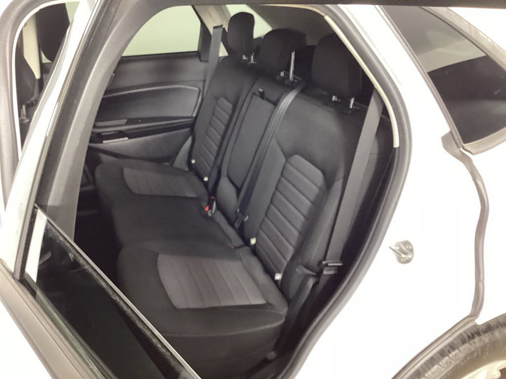 Certified 2021 Ford Edge SE FWD image 28