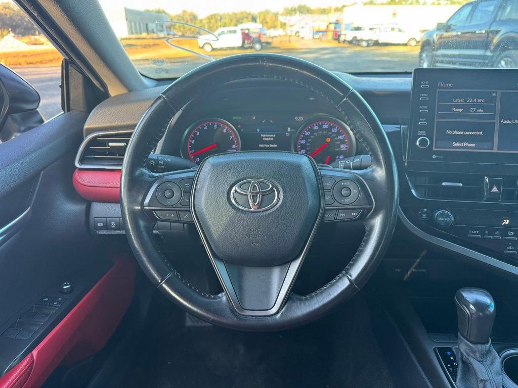 Used 2021 Toyota Camry XSE image 13