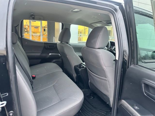 Used 2022 Toyota Tacoma SR5 image 34