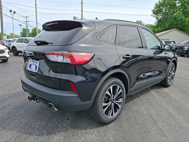 Certified 2022 Ford Escape SEL w/ SEL Stealth AWD Package image 7