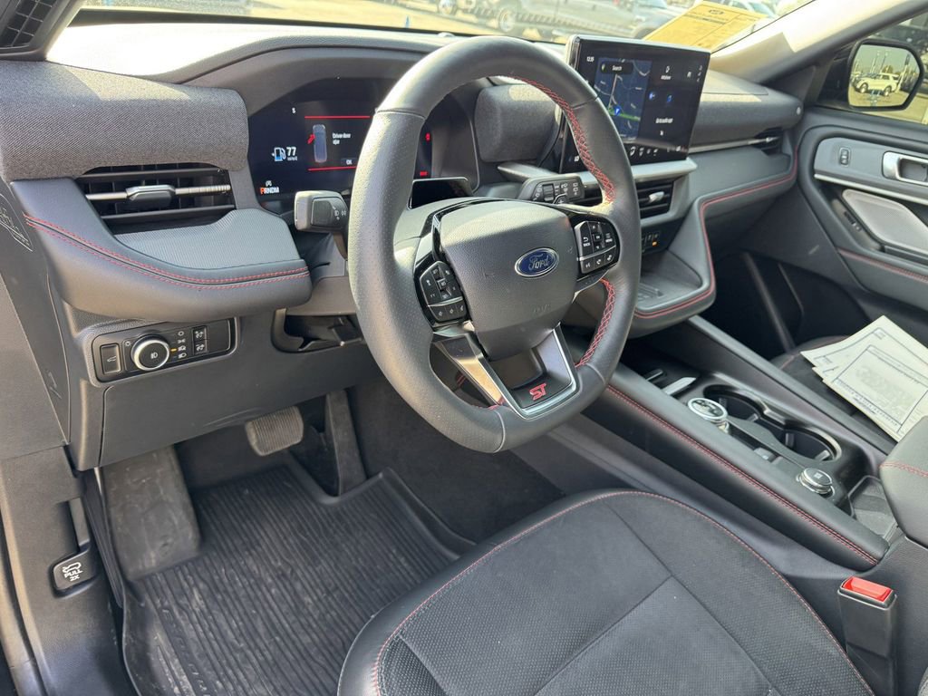Certified 2025 Ford Explorer ST w/ Sun And Sound Package image 9
