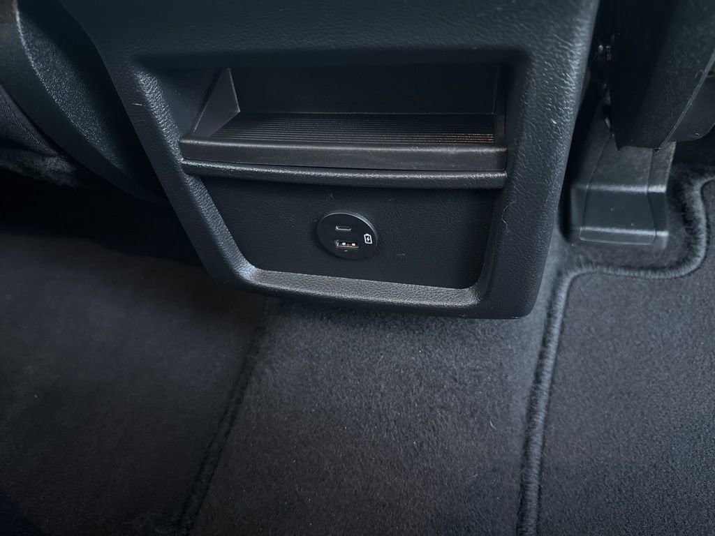 Certified 2022 Ford Edge SE w/ Cargo Accessory Package image 43