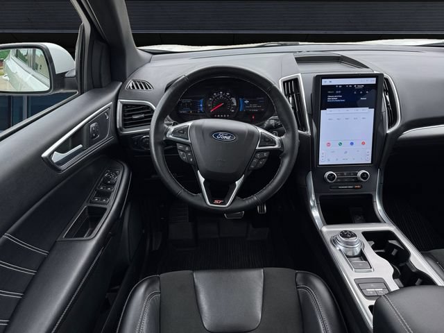 Certified 2022 Ford Edge ST w/ Equipment Group 401A AWD/4WD image 12