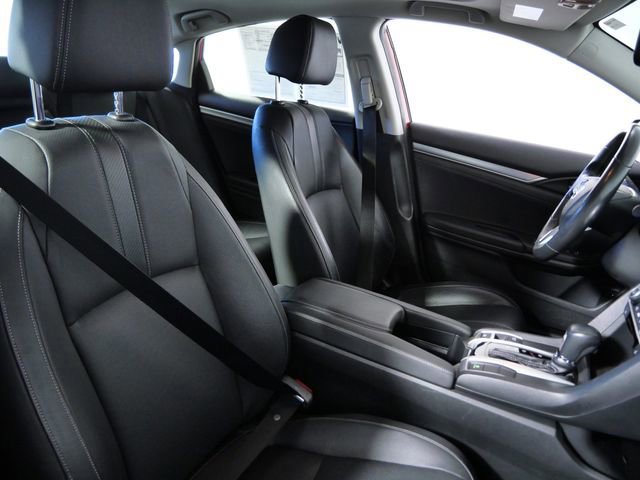 Used 2018 Honda Civic Touring image 12