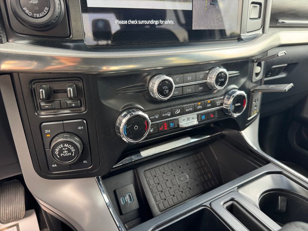 Certified 2024 Ford F150 Lariat w/ Equipment Group 502A High image 33