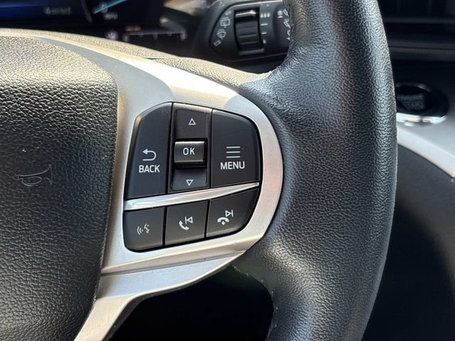 Certified 2023 Ford Explorer XLT RWD image 30