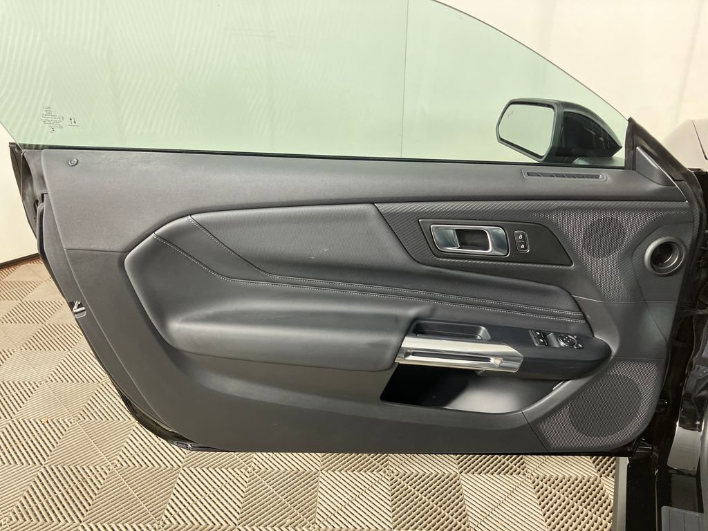Certified 2025 Ford Mustang Premium image 23