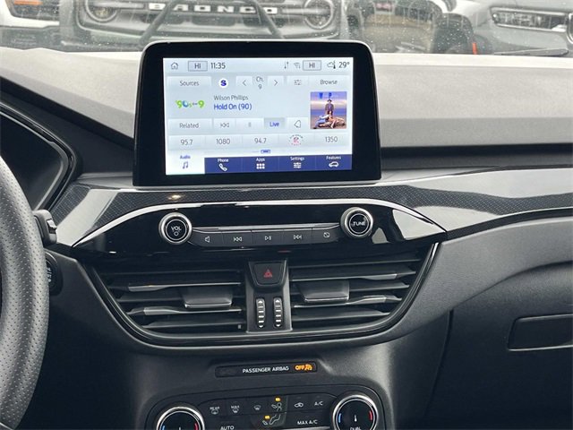 Certified 2025 Ford Escape ST-Line image 11