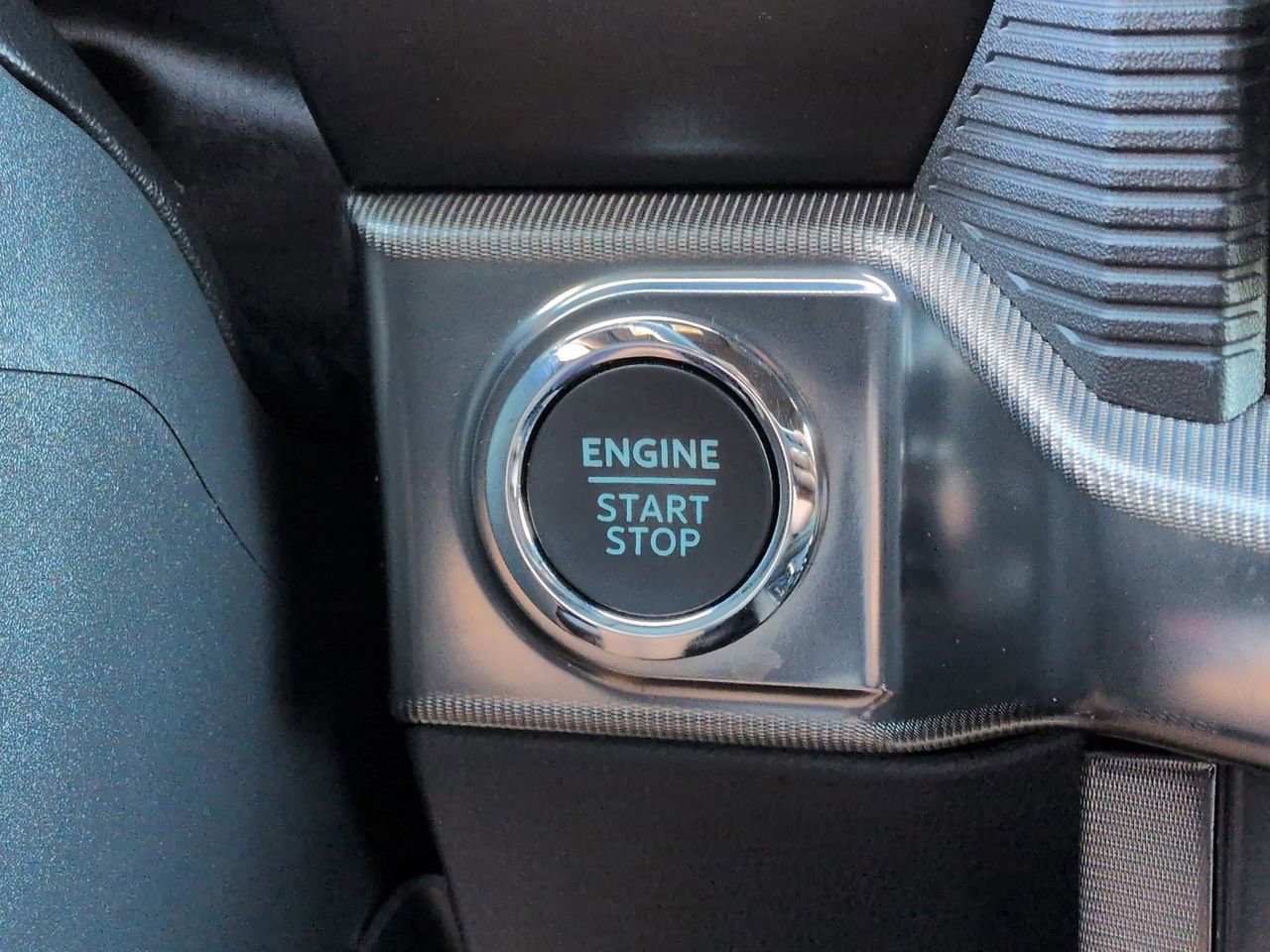 Certified 2025 Ford F150 Platinum w/ Equipment Group 702A High image 28