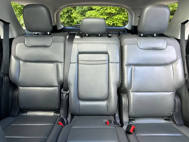 Certified 2025 Ford Explorer Active w/ Active Comfort Package AWD/4WD image 42