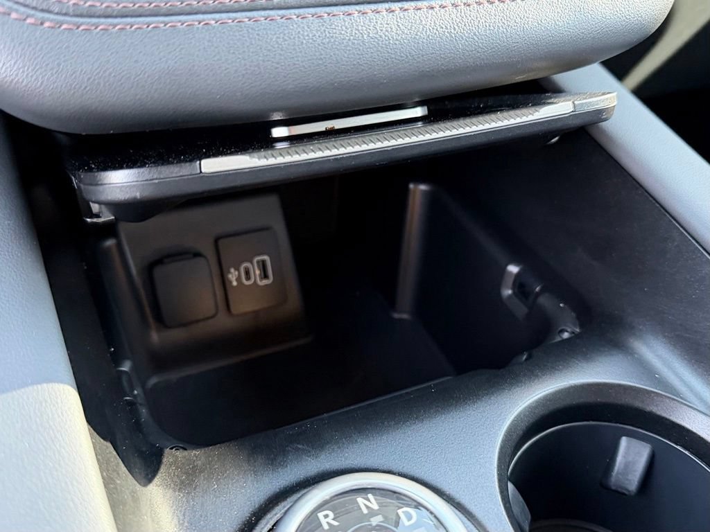 Certified 2025 Ford Explorer Active RWD image 26