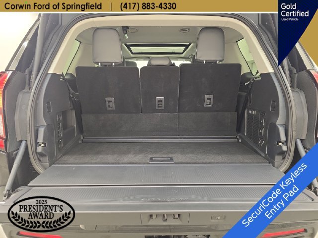 Certified 2025 Ford Expedition Active AWD/4WD image 17